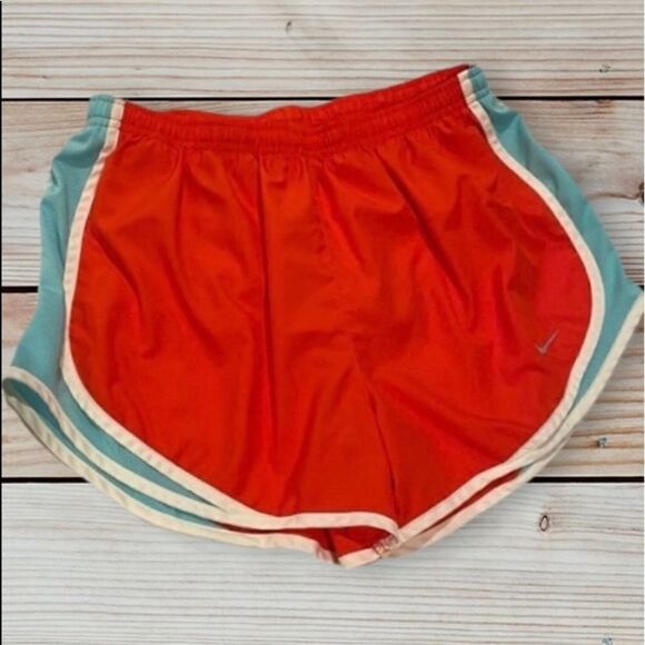 Nike Dri Fit  Shorts Size Medium - Picture 1 of 12